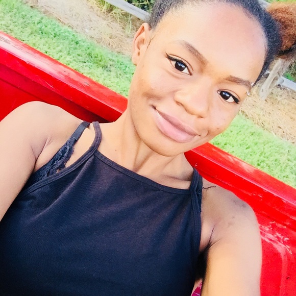 🗣MEET MEEEEE 🤗💕👋 - Picture 4 of 5